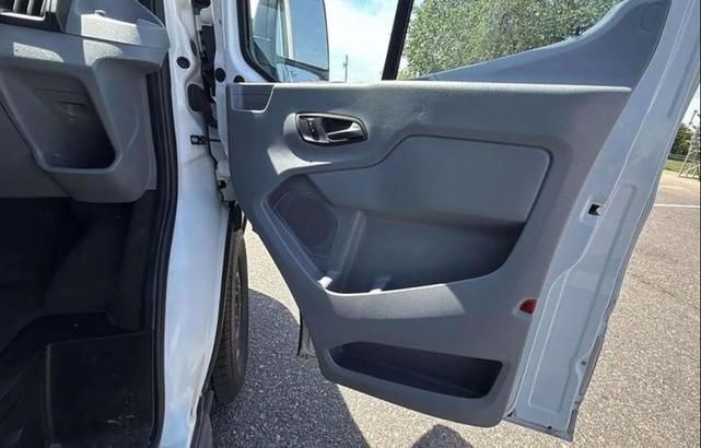 Photo of 2017 Oxford White Ford Transit-150