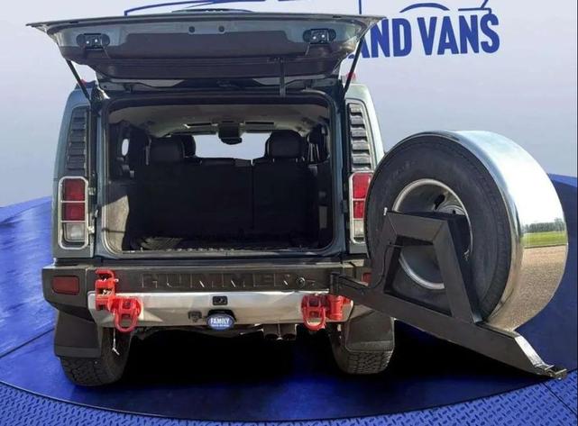 Photo of 2008 Blue Hummer H2