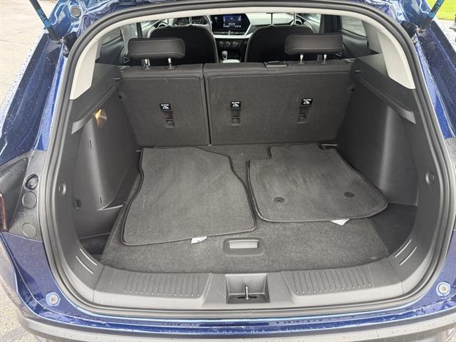 Photo of 2024 Blue Glow Metallic Chevrolet Trax