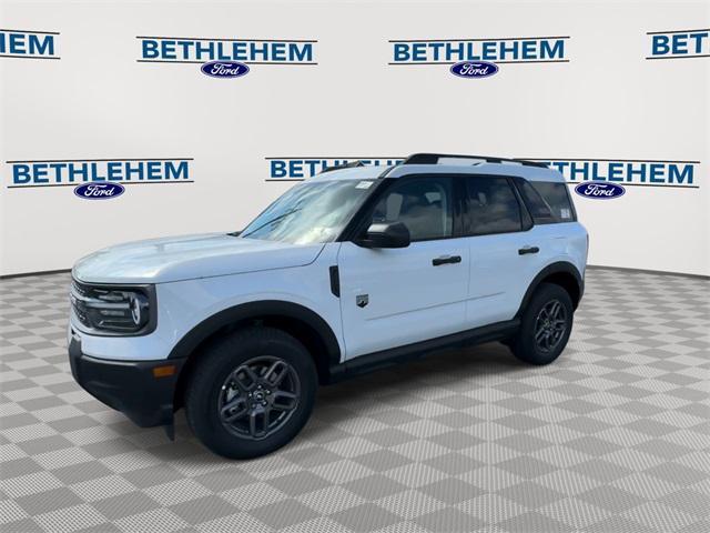 Photo of 2025 OXFORD WHITE Ford Bronco Sport