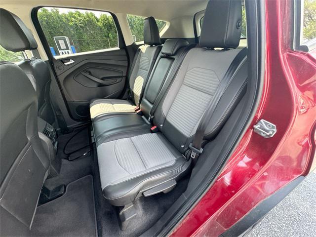 Photo of 2017 Ruby Red Ford Escape