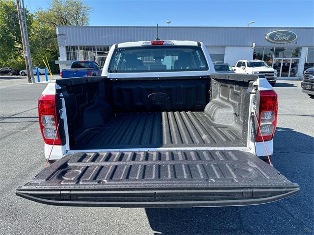 Photo of 2025 OXFORD WHITE Ford Ranger