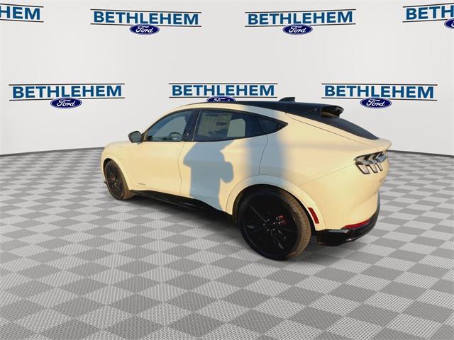 Photo of 2025 Star White Metallic Tri-Coat Ford Mustang Mach-E