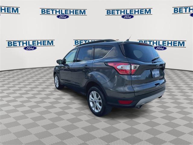 Photo of 2018 Magnetic Gray Ford Escape