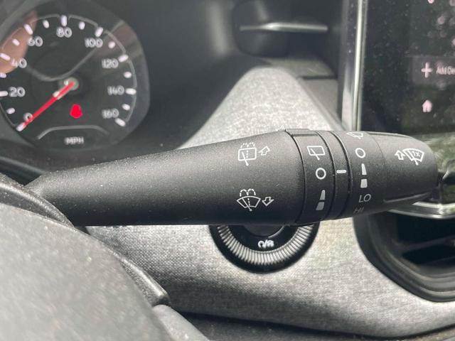 Photo of 2022 Diamond Black Jeep Compass