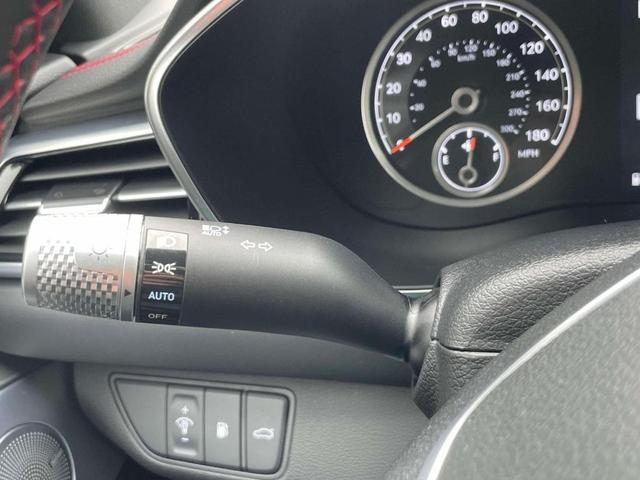 Photo of 2024 Vik Black Genesis G70