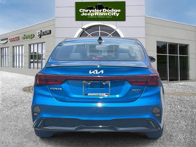 Photo of 2023 Blue Kia Forte