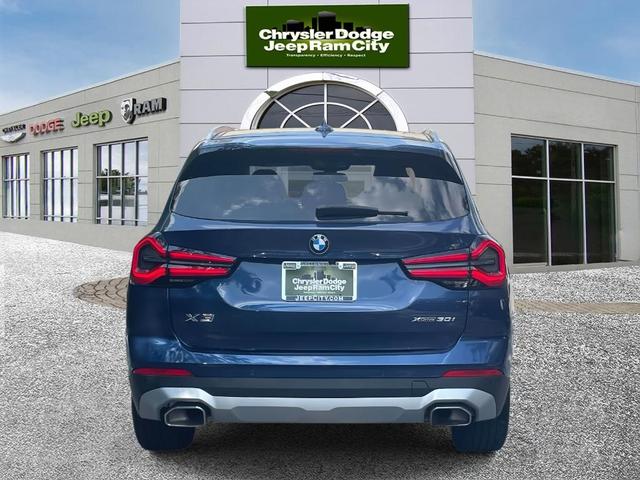 Photo of 2022 Phytonic Blue Metallic BMW X3
