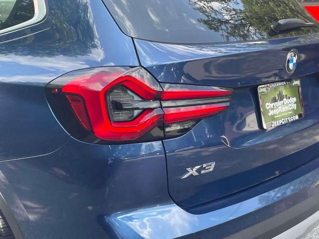 Photo of 2022 Phytonic Blue Metallic BMW X3