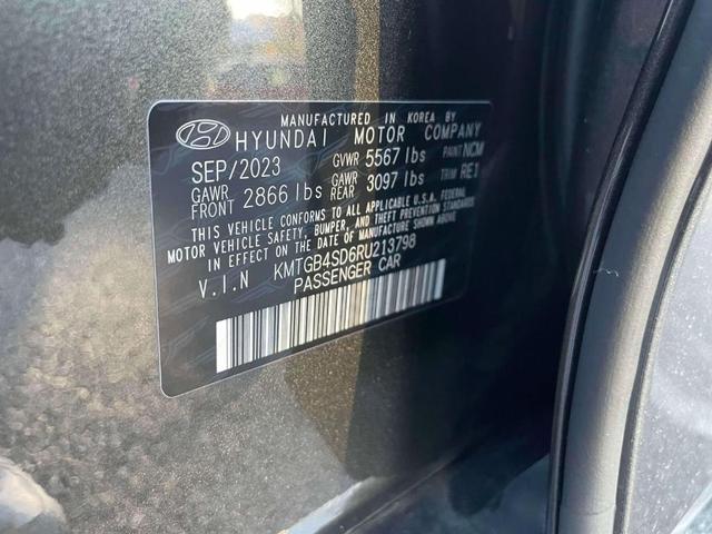 Photo of 2024 Makalu Gray Genesis G80