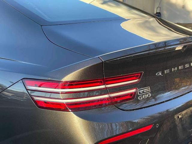 Photo of 2024 Makalu Gray Genesis G80