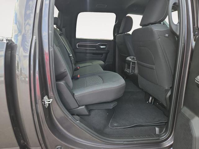 Photo of 2025 Granite Crystal Metallic Clearcoat RAM 2500