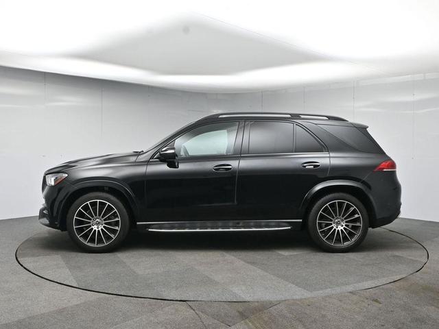 Photo of 2023 Black Mercedes-Benz GLE 450