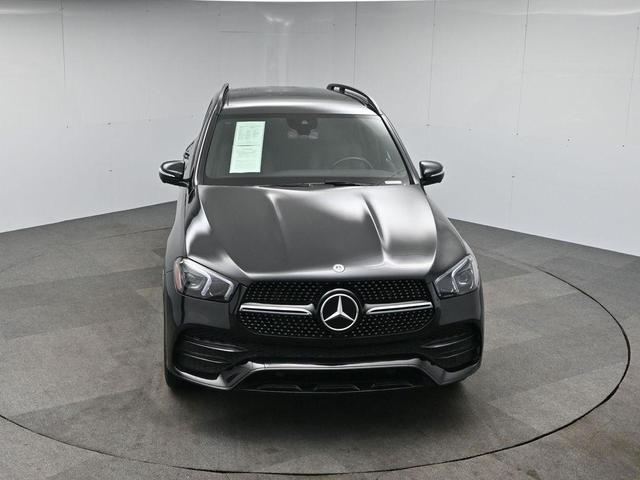 Photo of 2023 Black Mercedes-Benz GLE 450