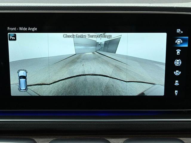 Photo of 2023 Black Mercedes-Benz GLE 450