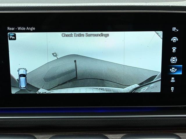 Photo of 2023 Black Mercedes-Benz GLE 450
