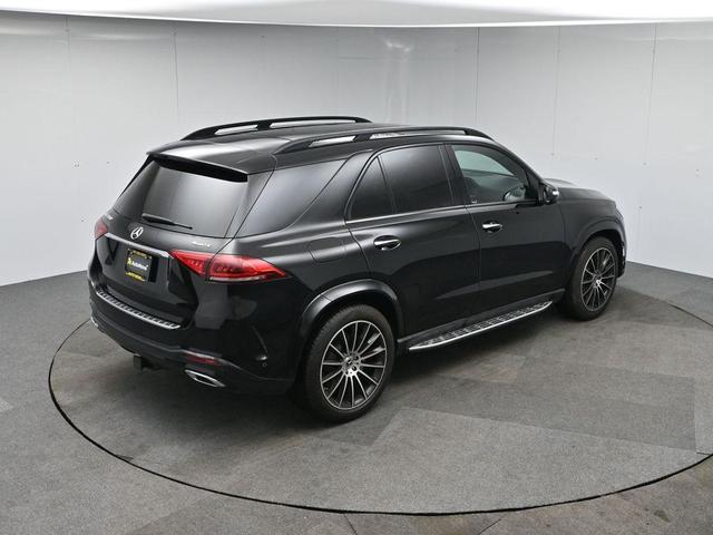Photo of 2023 Black Mercedes-Benz GLE 450