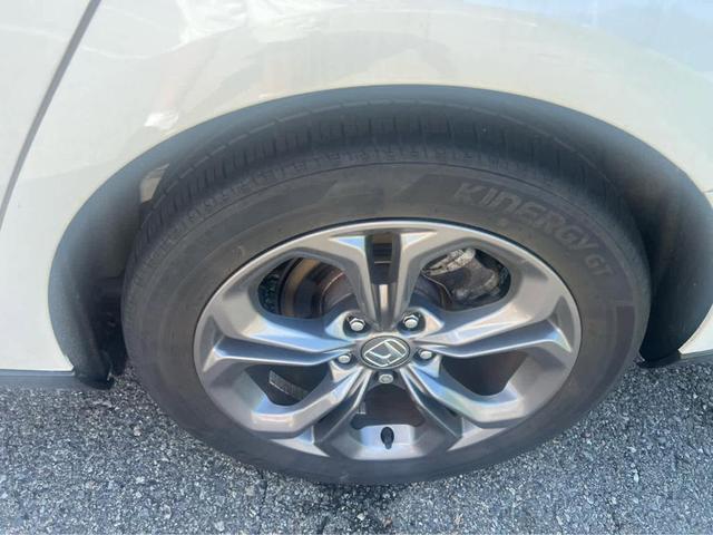 Photo of 2023 Platinum White Pearl Honda Accord Hybrid