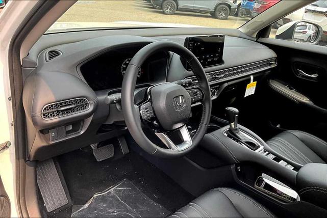 Photo of 2026 White Honda HR-V