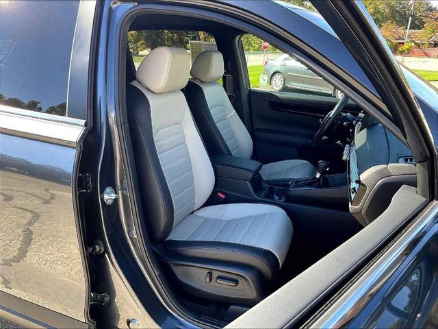 Photo of 2024 Meteorite Gray Metallic Honda CR-V Hybrid