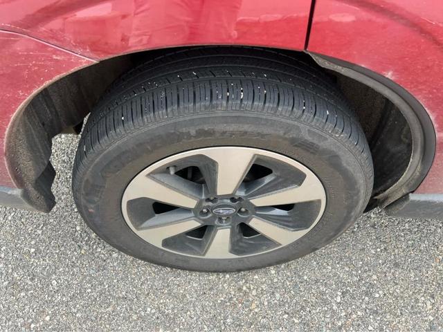 Photo of 2017 Venetian Red Pearl Subaru Forester