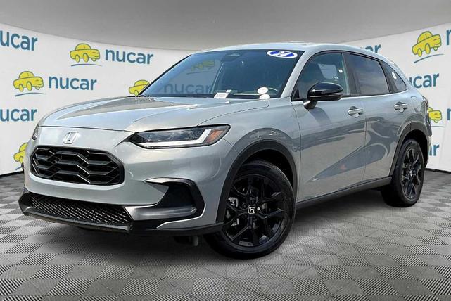 Photo of 2024 Urban Gray Pearl Honda HR-V