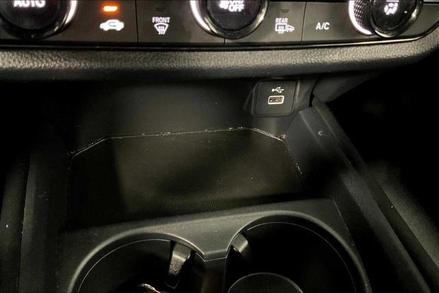 Photo of 2024 Urban Gray Pearl Honda HR-V