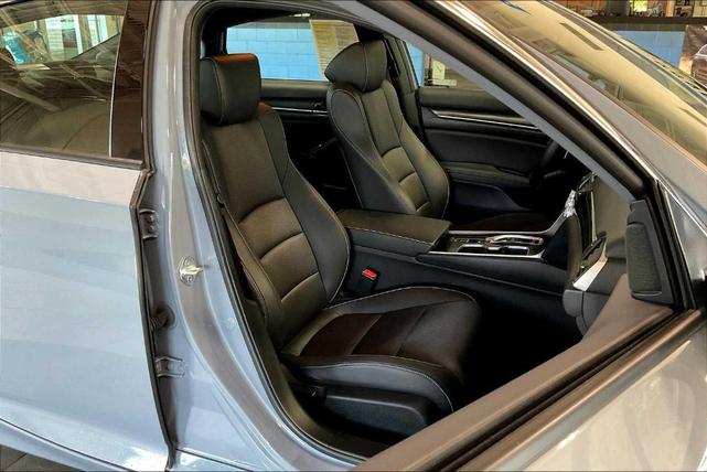 Photo of 2022 Sonic Gray Pearl Honda Accord Hybrid