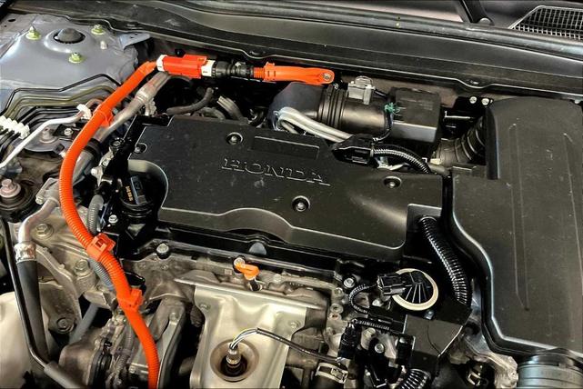 Photo of 2022 Sonic Gray Pearl Honda Accord Hybrid