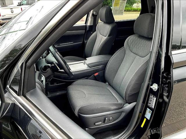 Photo of 2022 Abyss Black Pearl Hyundai PALISADE