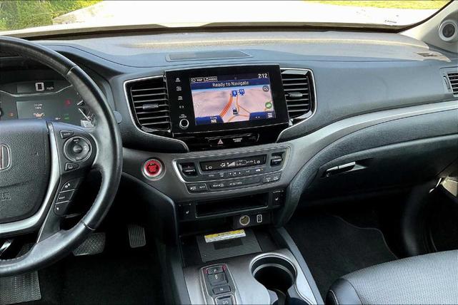 Photo of 2022 Platinum White Pearl Honda Ridgeline