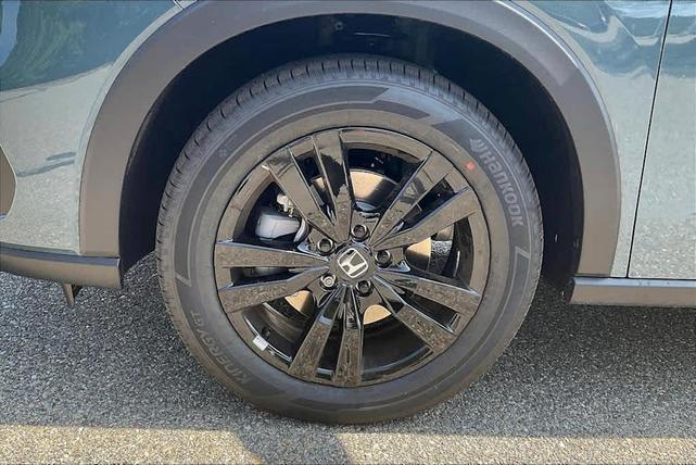Photo of 2026 Green Honda HR-V