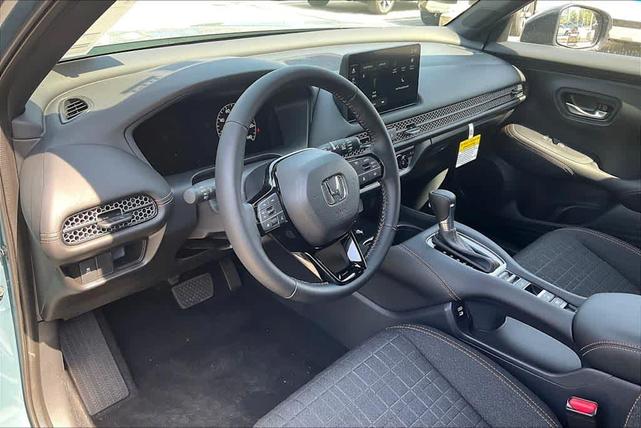 Photo of 2026 Green Honda HR-V