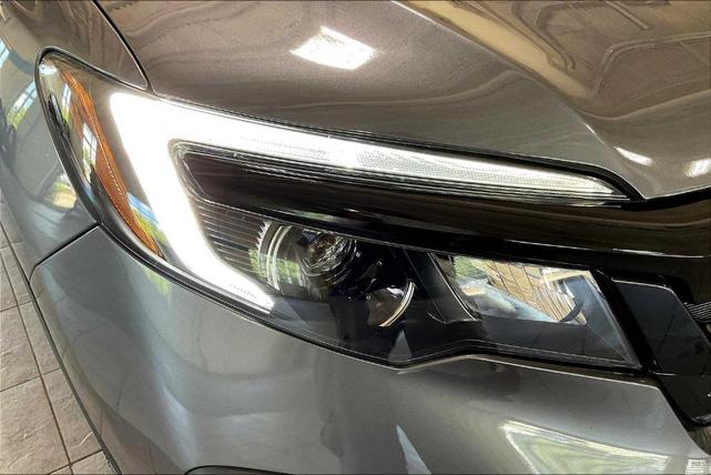 Photo of 2022 Modern Steel Metallic Honda Pilot