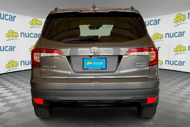 Photo of 2022 Modern Steel Metallic Honda Pilot
