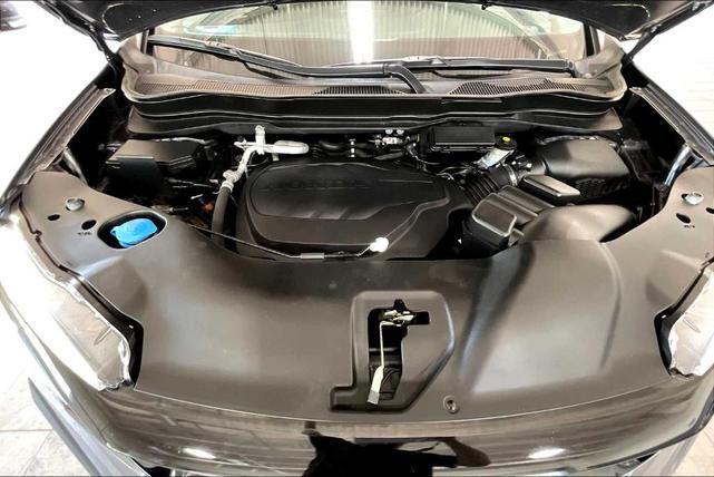 Photo of 2022 Modern Steel Metallic Honda Pilot