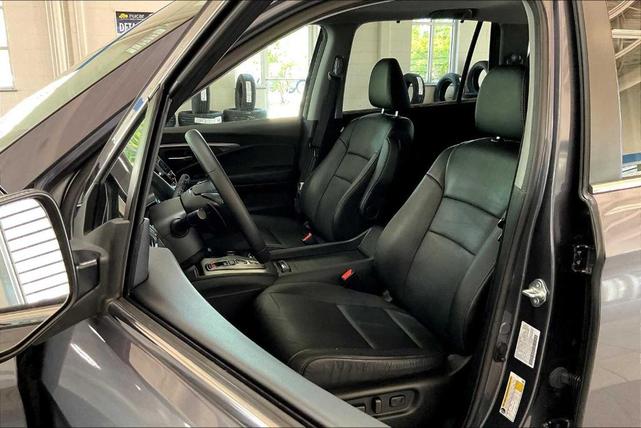 Photo of 2022 Modern Steel Metallic Honda Pilot