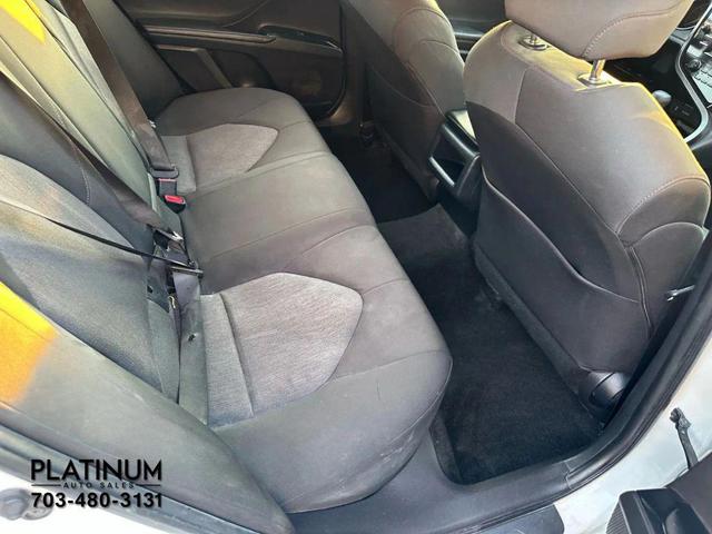 Photo of 2018 White Toyota Camry
