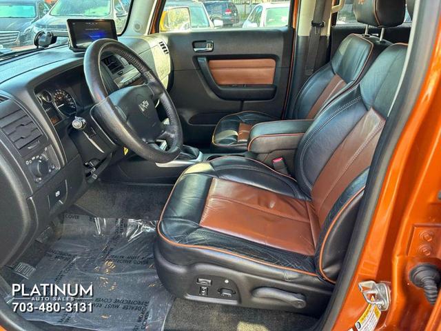 Photo of 2007 Orange Hummer H3