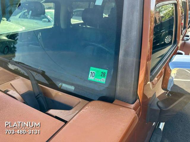 Photo of 2007 Orange Hummer H3