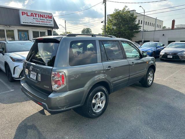 Photo of 2007 Gray Honda Pilot