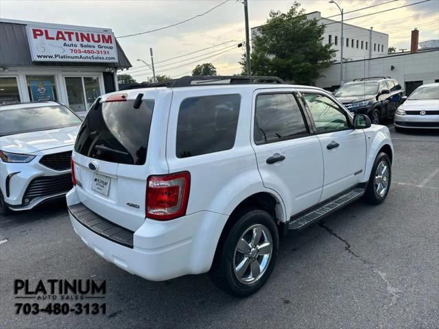 Photo of 2008 White Ford Escape
