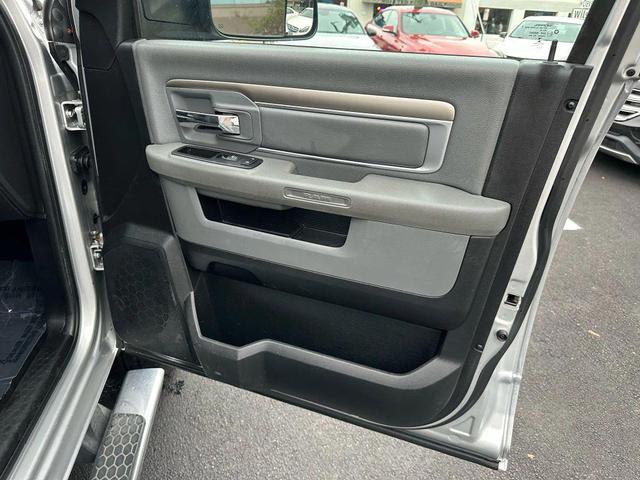 Photo of 2015 Gray RAM 2500