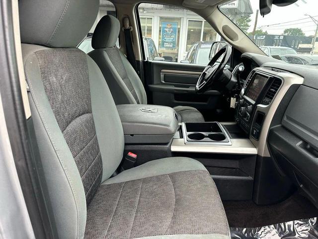 Photo of 2015 Gray RAM 2500