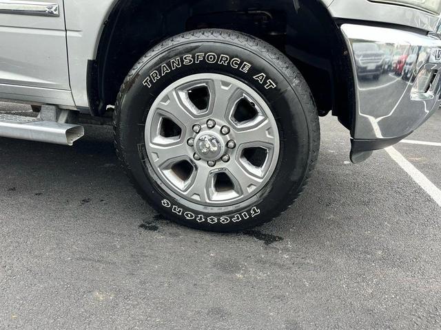 Photo of 2015 Gray RAM 2500