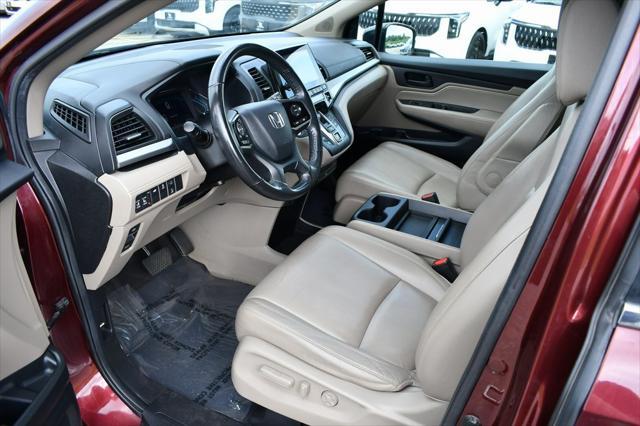 Photo of 2019 Deep Scarlet Pearl Honda Odyssey