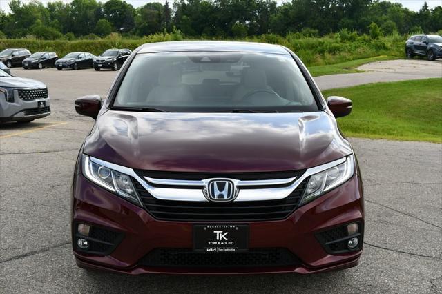 Photo of 2019 Deep Scarlet Pearl Honda Odyssey