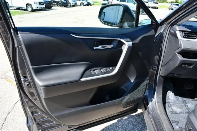 Photo of 2022 Grey Toyota RAV4