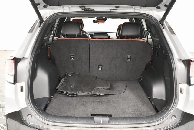 Photo of 2023 Wolf Gray Kia Sportage