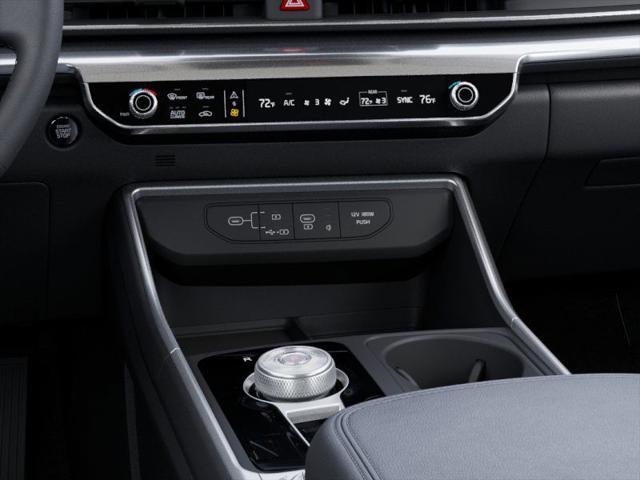 Photo of 2026 Ivory Kia Carnival Hybrid